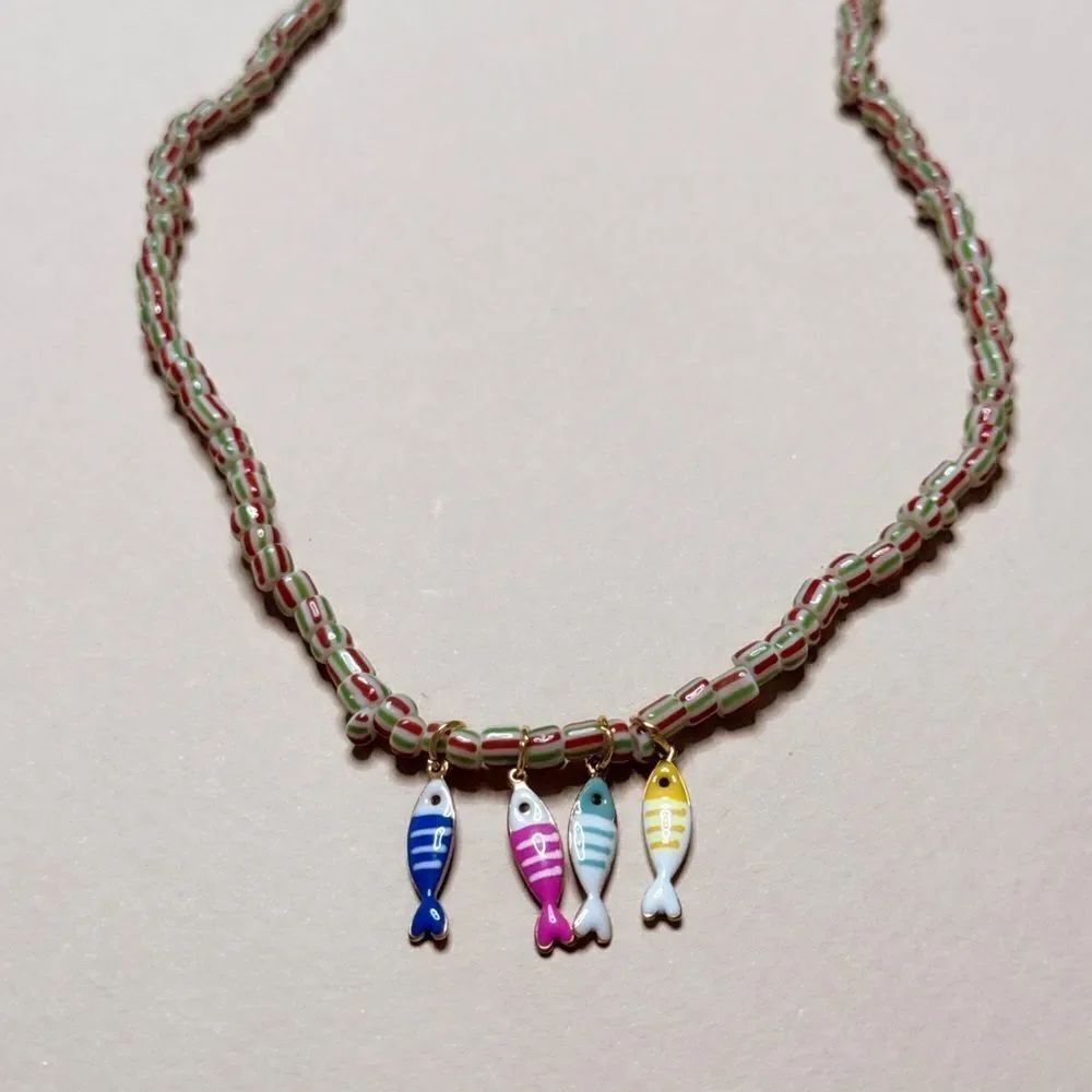 Colorful Fish Charm Necklace S973 - Picture 4 of 4